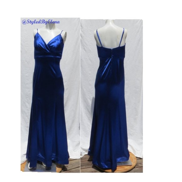 Macy's Royal Blue Dress (Size 18) - Picture 11 of 17